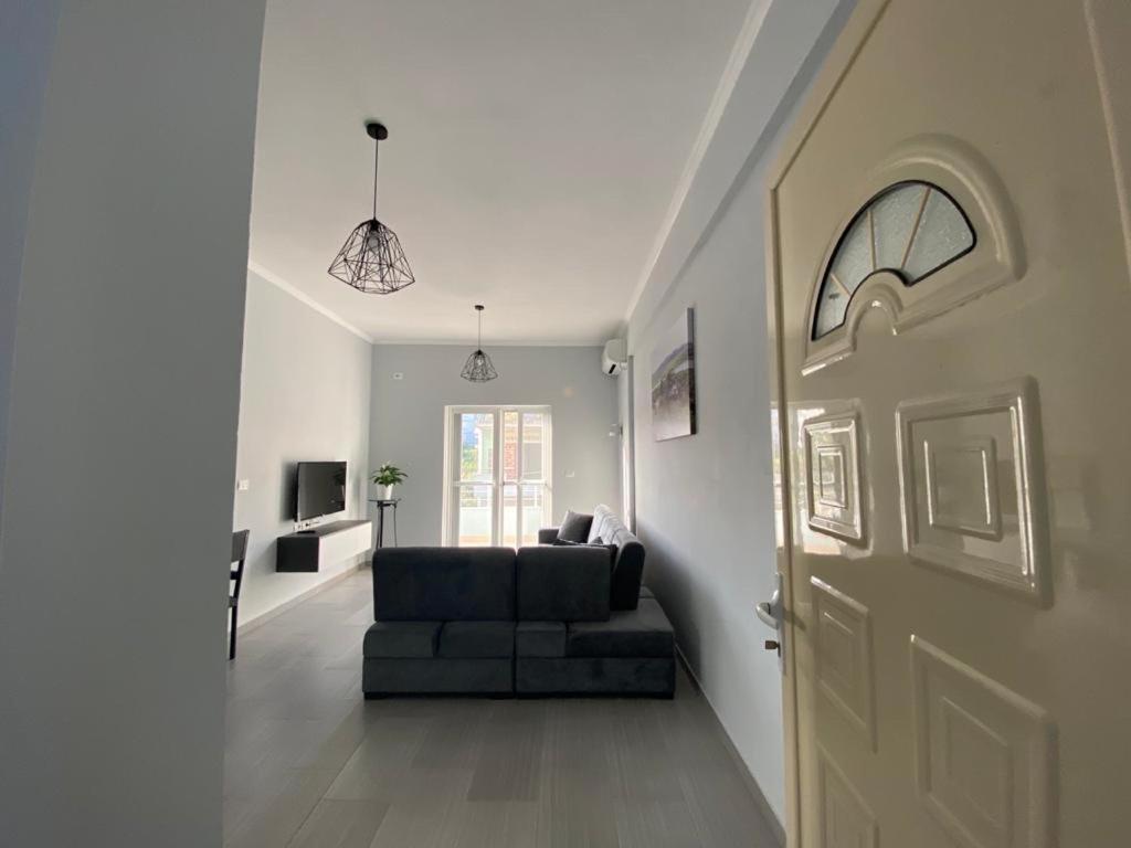 Sunmoon Apartment Sarande